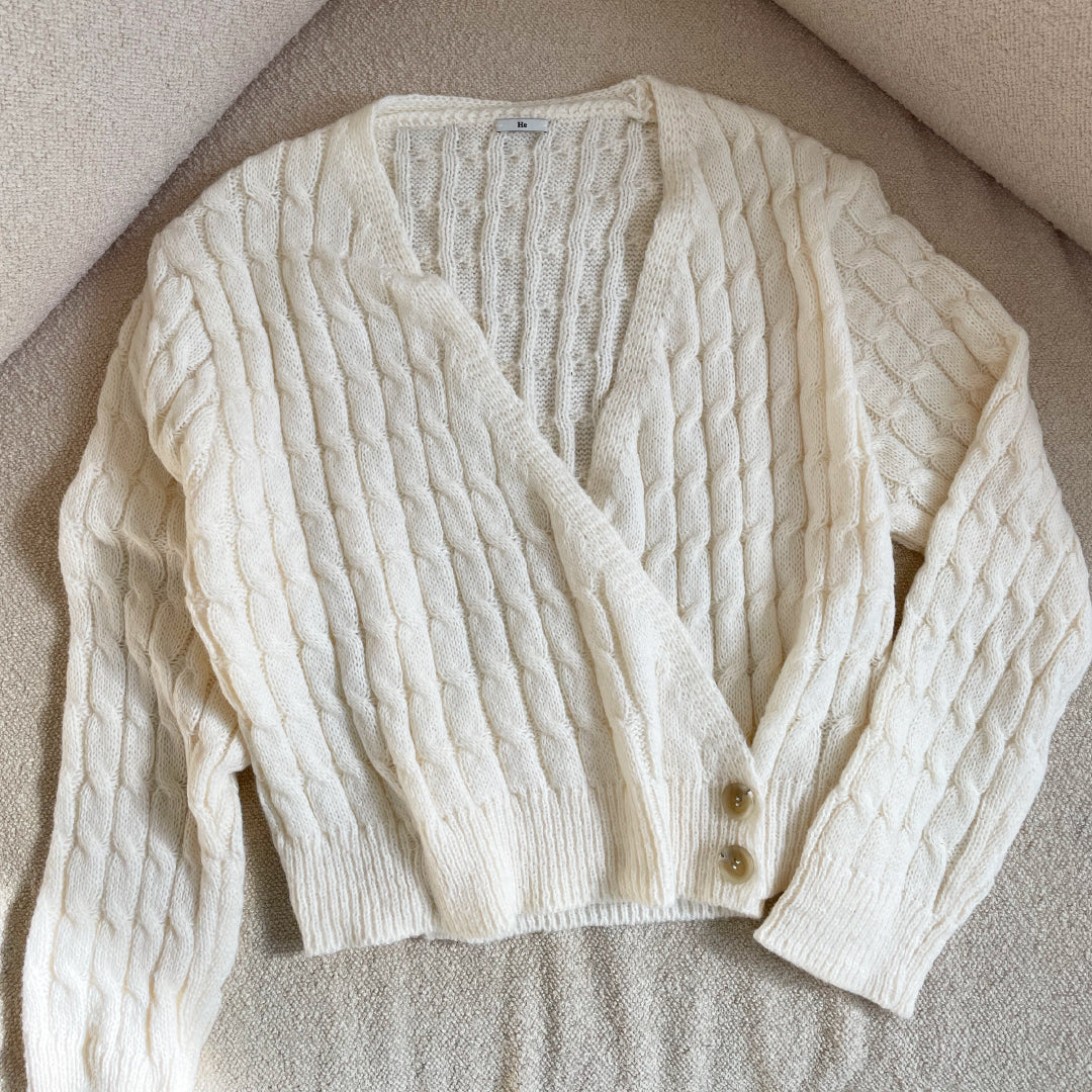 Hollister on sale knit cardigan